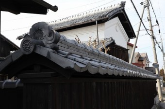 塀瓦既存