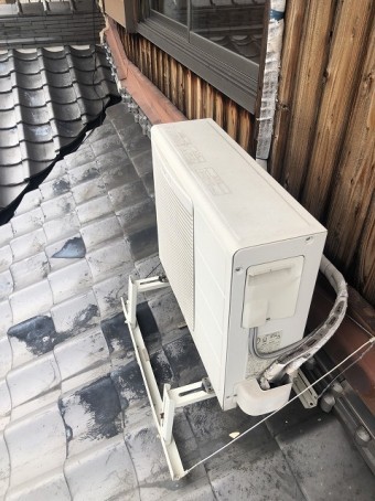 室外機下